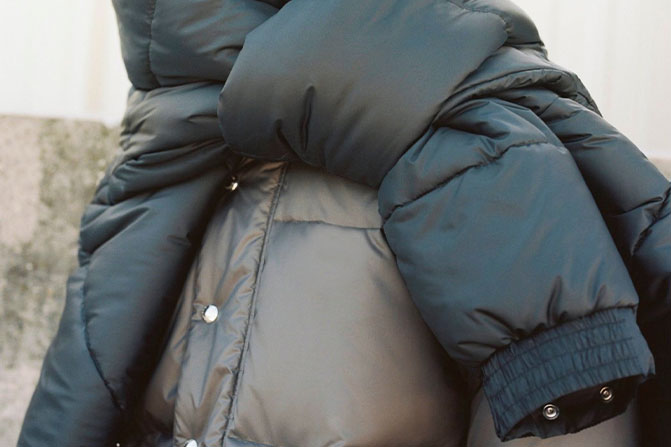 保暖與時尚共存：挑選完美的冬季羽絨外套