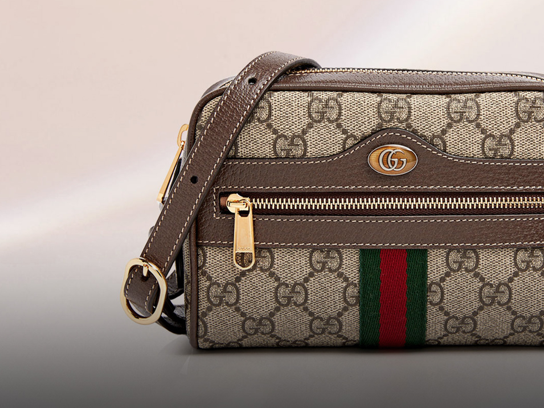 Gucci up to 55% off