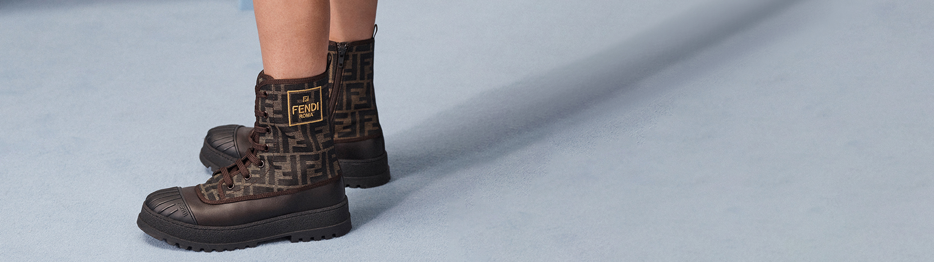 Fendi Kids ブーツ | Girl Shoes 新作・セール | IFCHIC ジャパン公式