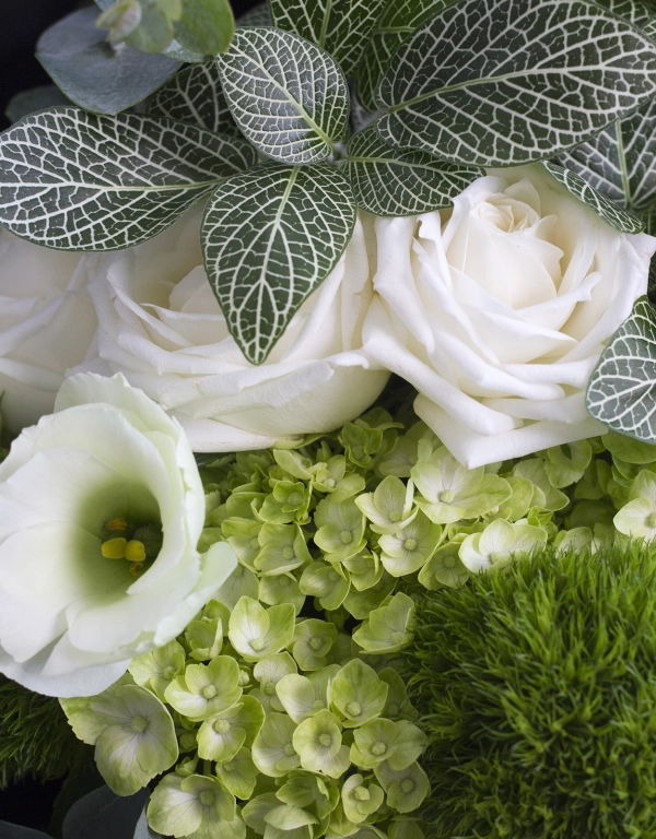 honeyDANIELS Emerald Tanka Flower Bouquets