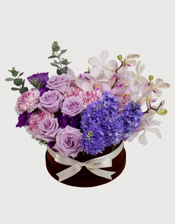 honeyDANIELS Love Forever Flower Box Arrangements