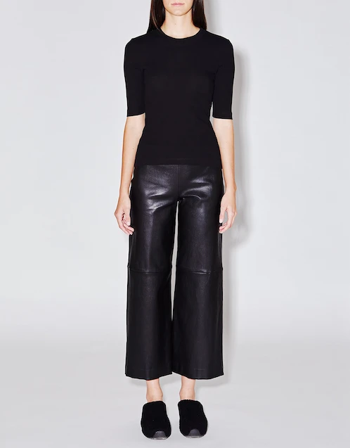 Pull On Cropped Straight Stretch Leather Plonge