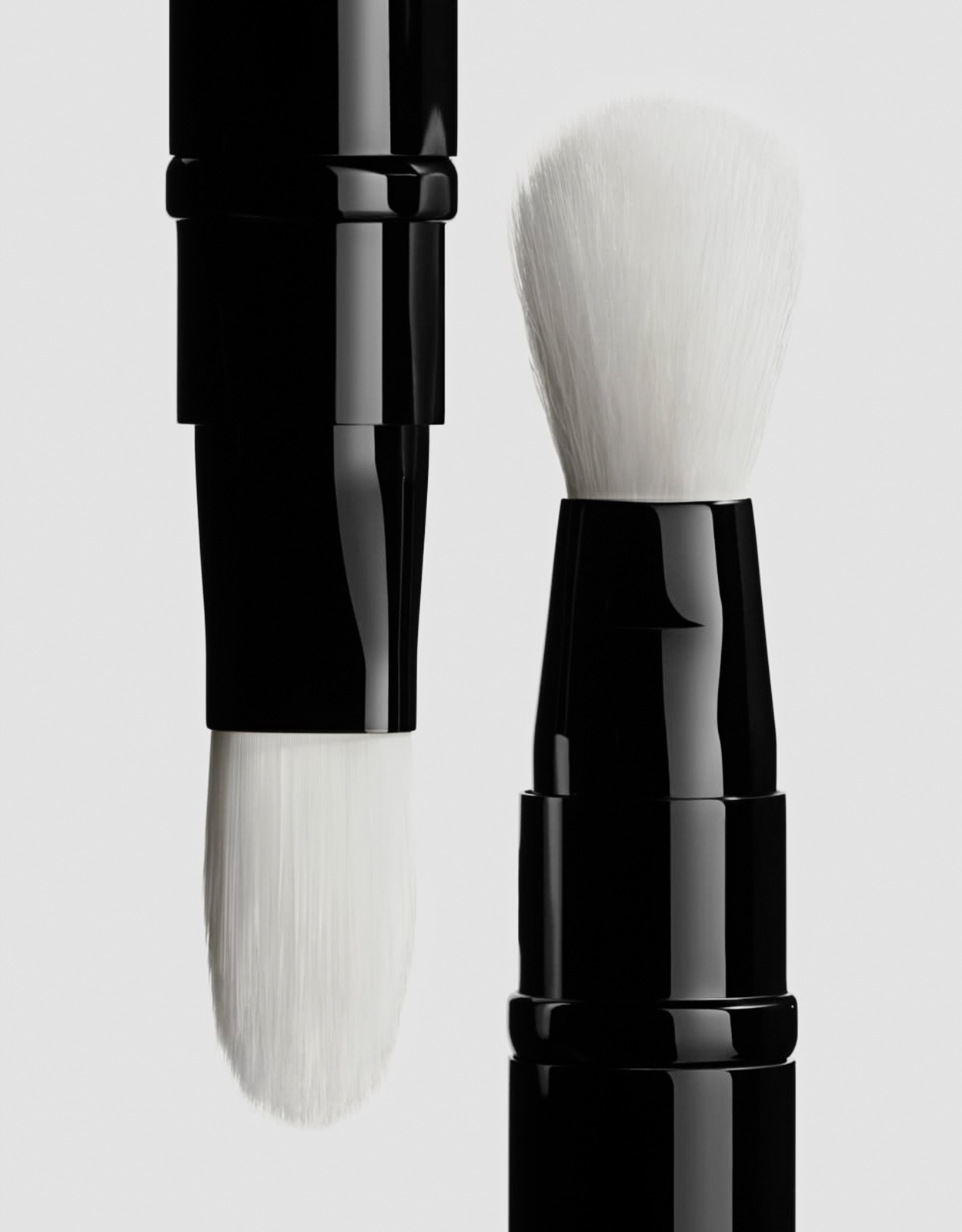 Chanel Beauty Pinceau Duo Correcteur Retractable N°105 Dual-ended