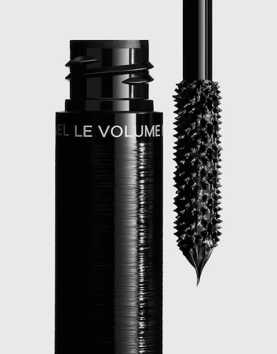 Le Volume Revolution De Chanel Extream 3-D Printed Brush Mascara-Noir