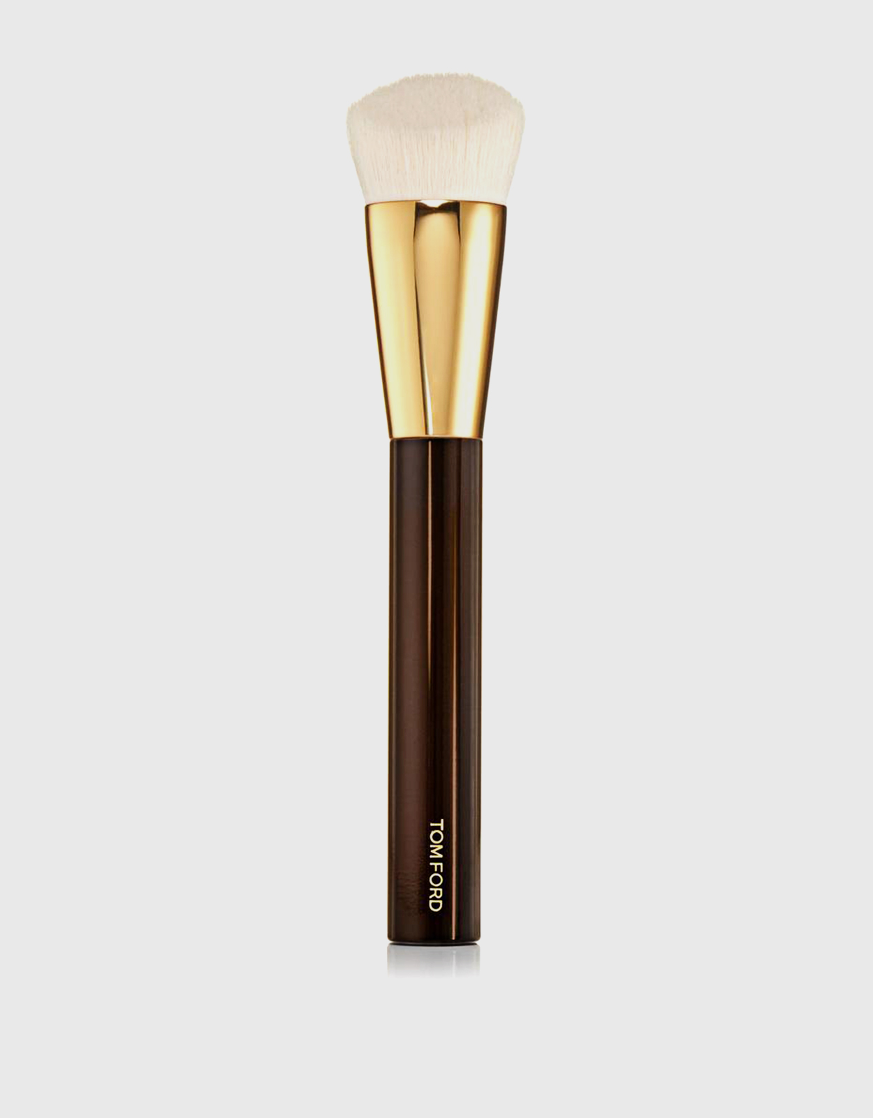 Tom Ford Beauty Shade And Illuminate Foundation メイクブラシ 2.5