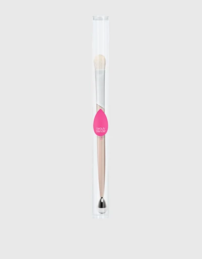Shady Lady All-Over Eyeshadow Brush And Cooling Roller 