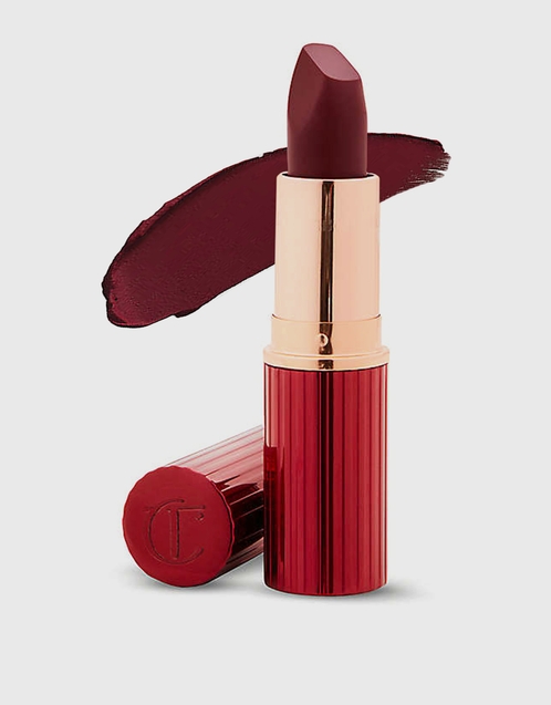 charlotte tilbury magic red