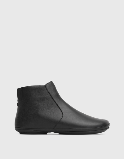 camper right ankle boots