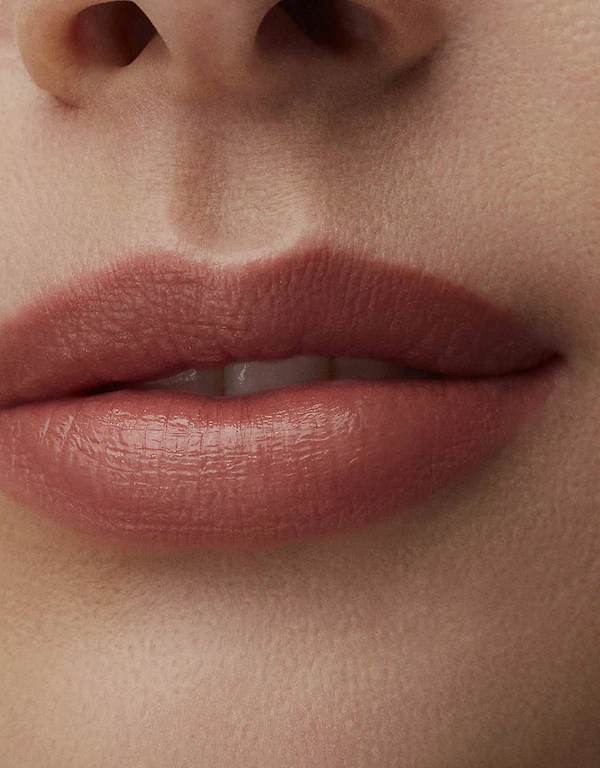 MAC Cosmetics Lustreglass Sheer-shine Lipstick-Hug Me