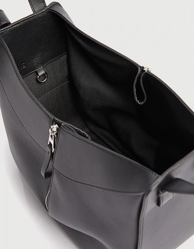 Hammock Small Classic Calfskin Shoulder Bag