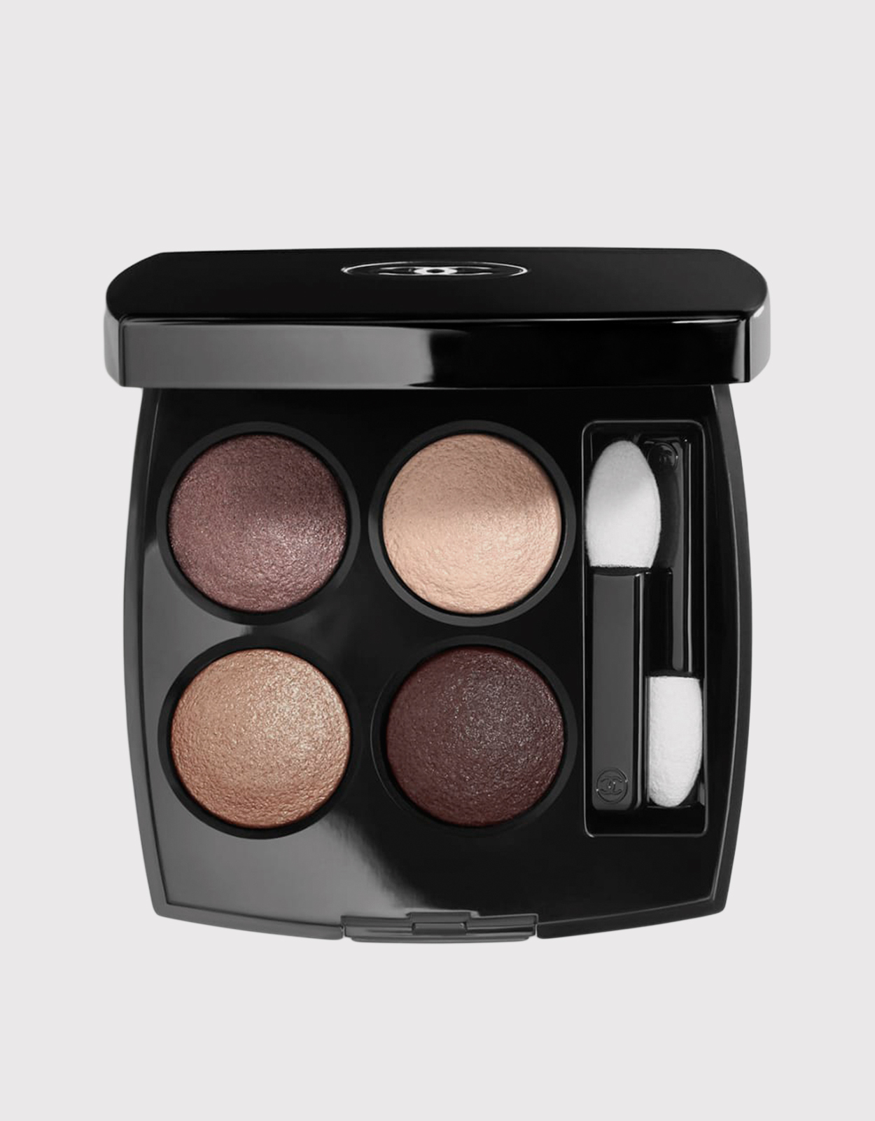 CHANEL LES 4 OMBRES 226 TISSÉ RIVOLI 2521729.jpg
