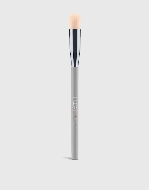 Conceal and Blend Complexion Brush
