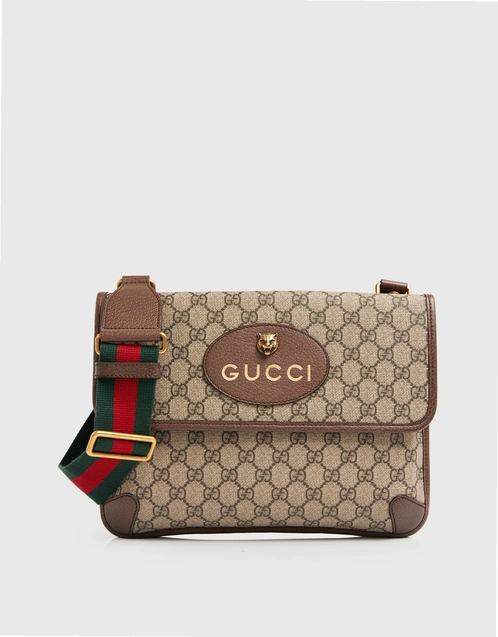 Gucci GG Supreme Medium Canvas Crossbody Bag ()
