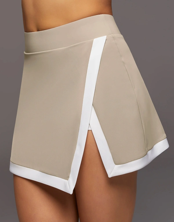 Rival Golf Skirt with Shorts-Dune/White
