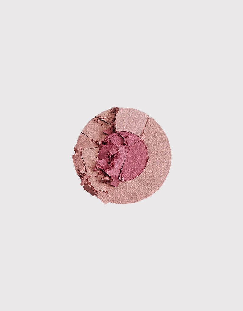 Charlotte Tilbury Cheek to Chic チークer-Love is the Drug (メイク