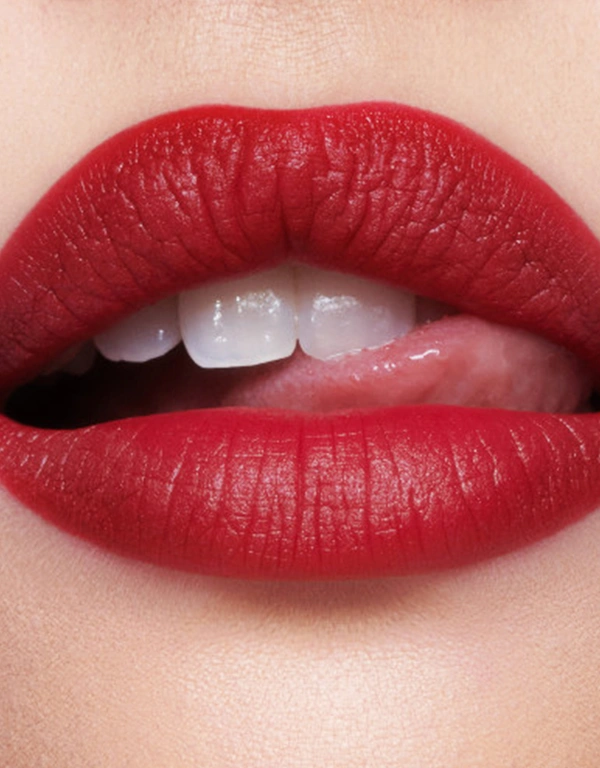 Charlotte Tilbury Airbrush Flawless Lip Blur Matte Liquid Lipstick Lip Stain-Ruby Blur