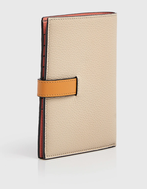 Medium Vertical Wallet In Soft Grained Calfskin