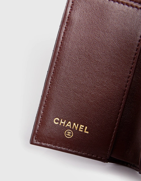 CHANEL - Black lambskin leather wallet, front clip flap …