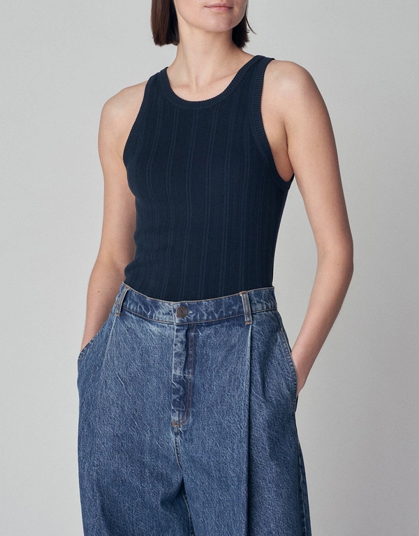 Co Ribbed Tank Top in Silk Knit  - Navy