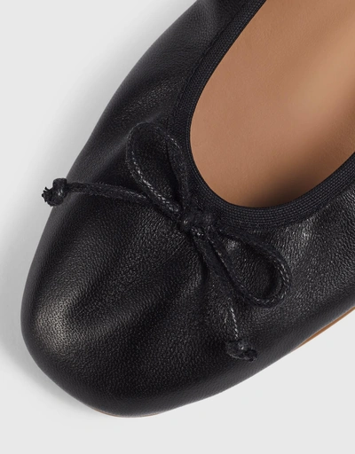 Trilly 皮革芭蕾平底鞋-Black