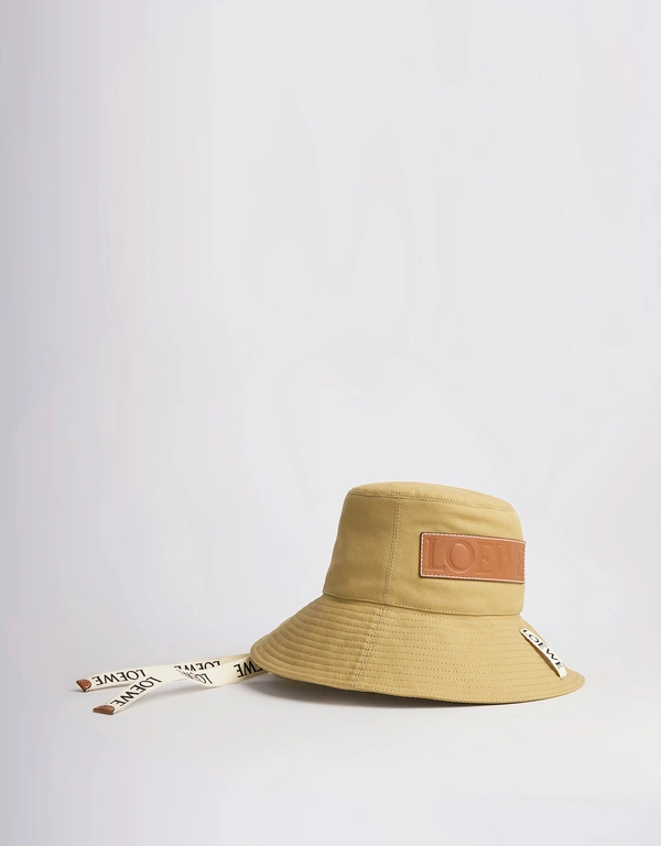 Loewe 帆布漁夫帽