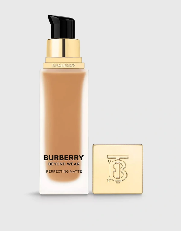 Burberry Beauty Beyond Wear Perfecting Matte Foundation-100 Medium Deep Warm