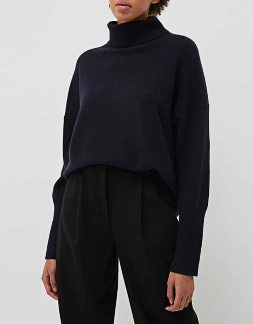 Cashmere Rollneck Sweater-Navy