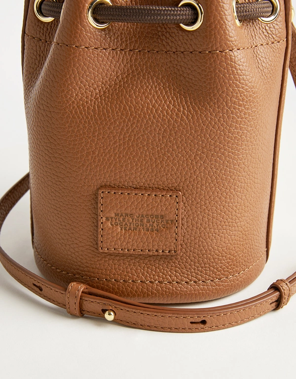 Marc Jacobs The Bucket Micro Full Grain Leather Crossbody Bag