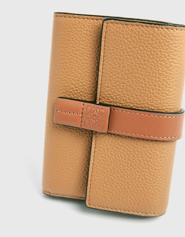 Loewe Small Vertical Wallet In Soft Grained Calfskin