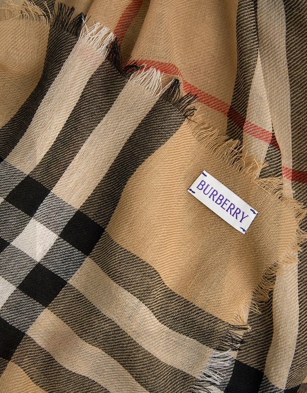 Burberry 經典格紋輕量羊毛圍巾