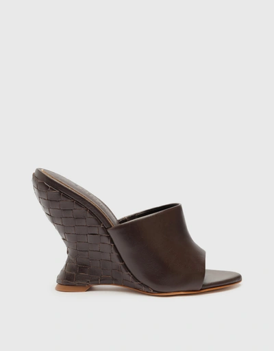 Aprill Woven Wedge Sandals-Brown