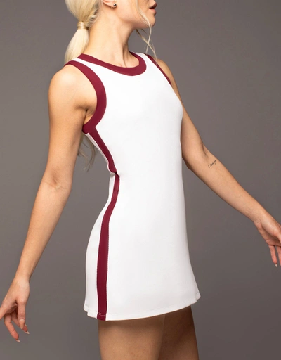 Ivy 60 年代風格網球迷你連身裙-White Earth Red