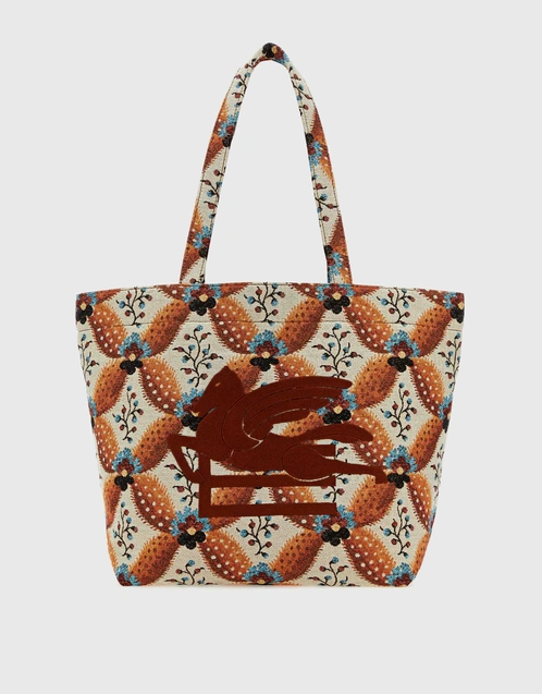 ETRO バッグ （森星と新たな「エトロ」 “ラブトロッター”バッグが継ぐ 