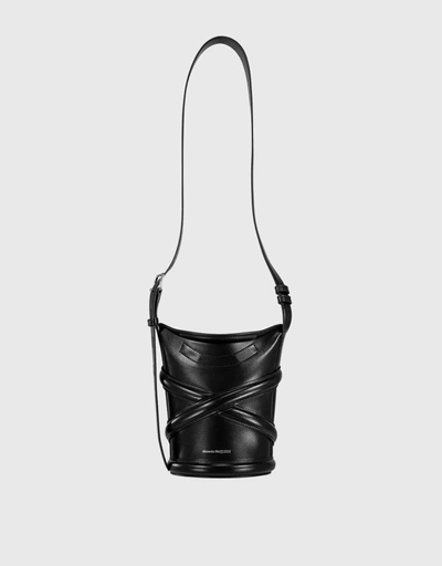 Alexander McQueen クロスボディバッグ | バッグ 新作・セール