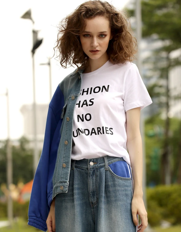 Fashion Has No Boundaries Slogan Tee