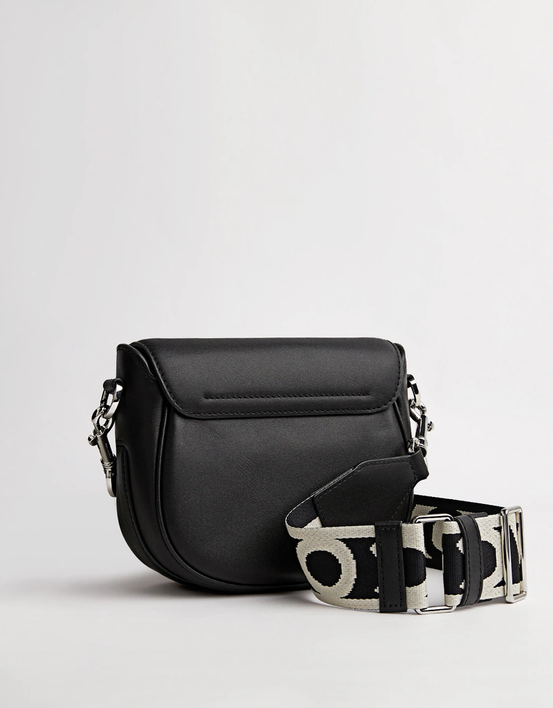 MARC JACOBS マークジェイコブス ショルダーバッグ THE J MARC SADDLE BAG MARC JACOBS マークジェイコブス ショルダーバッグ ブラック