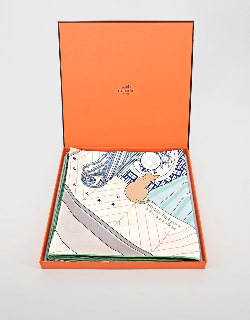 Hermès Hermès Mystere Au 24 90 Silk Scarf () IFCHIC.COM
