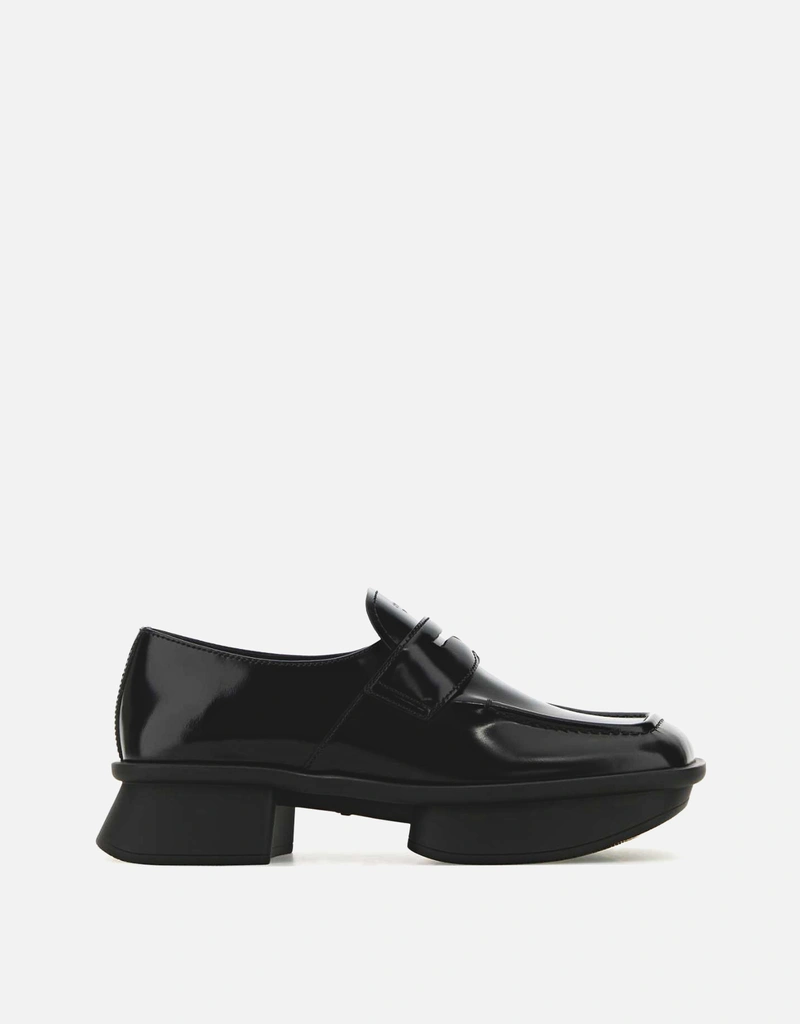 Prada イコール カーフスキンレザー ローファー () IFCHIC.COM
