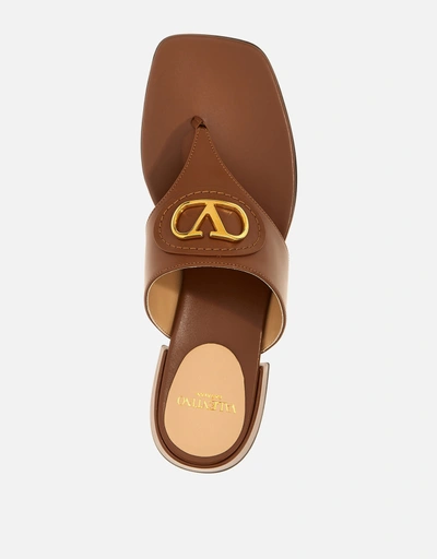 ヴァレンチノガラヴァーニ　サンダル ヴァレンティノ ガラヴァーニ サンダル スリッポン Valentino - メルカリ