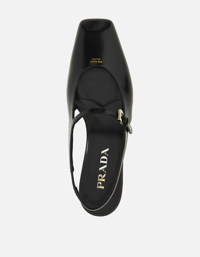 Prada エナメルカーフレザー スリングバックフラットシューズ