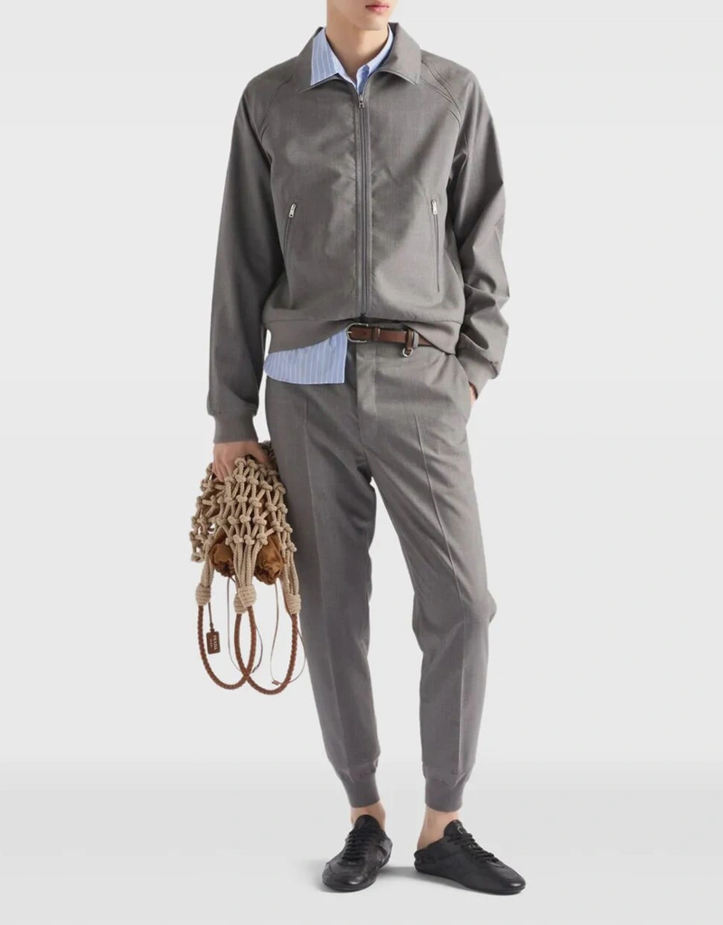 Prada メンズストライプドコットンシャツ (シャツ,カジュアルシャツ