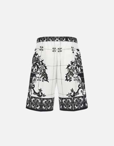 Dolce & Gabbana ショートパンツ | ズボン＆ショートパンツ 新作