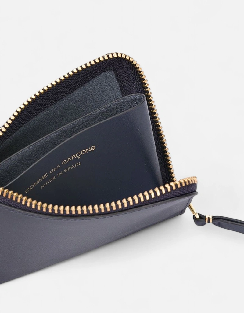 Comme des Garcons Wallet Unisex Classic Calfskin Zipped Short