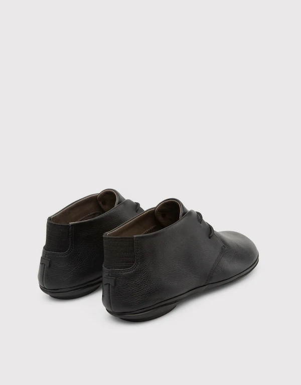 Camper Right Calfskin Ankle Boots