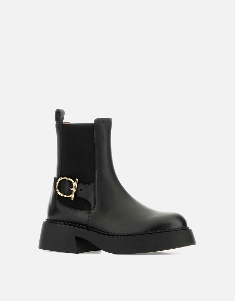 フェラガモ ブーツ 美品　チェルシーブーツ Salvatore Ferragamo ティア レザー バックル付きチェルシーブーツ