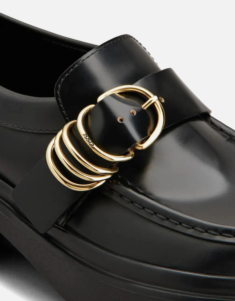 Tod's レザー チャンキー ローファー メタルバックル リング付き