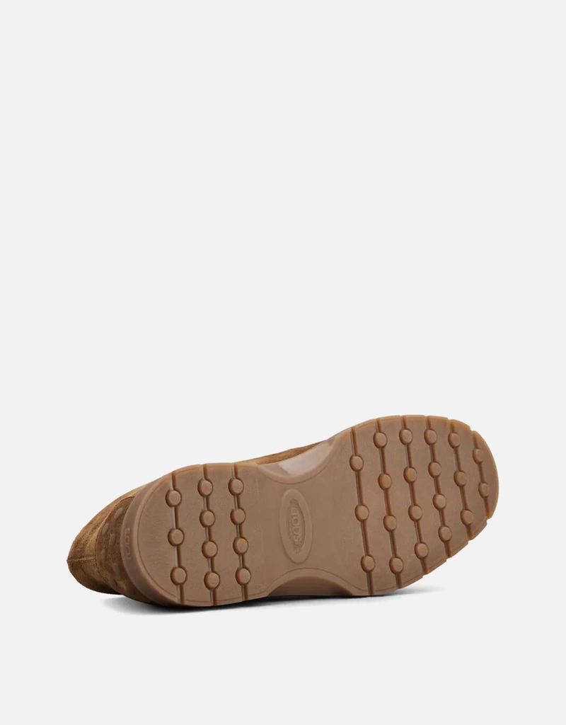 Tod's メンズスエードデザートブーツ (ブーツ,レースアップブーツ