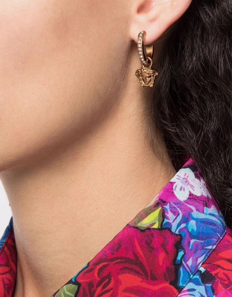 Versace ラ・メデューサ クリスタル フープ ピアス (ファッション