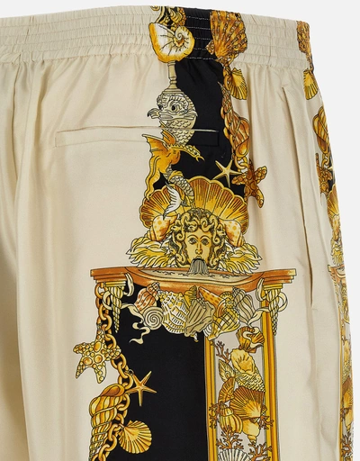 Versace ショートパンツ | ズボン＆ショートパンツ 新作・セール