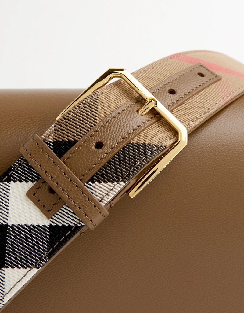 Burberry マックフォードレザーショルダーバッグ () IFCHIC.COM